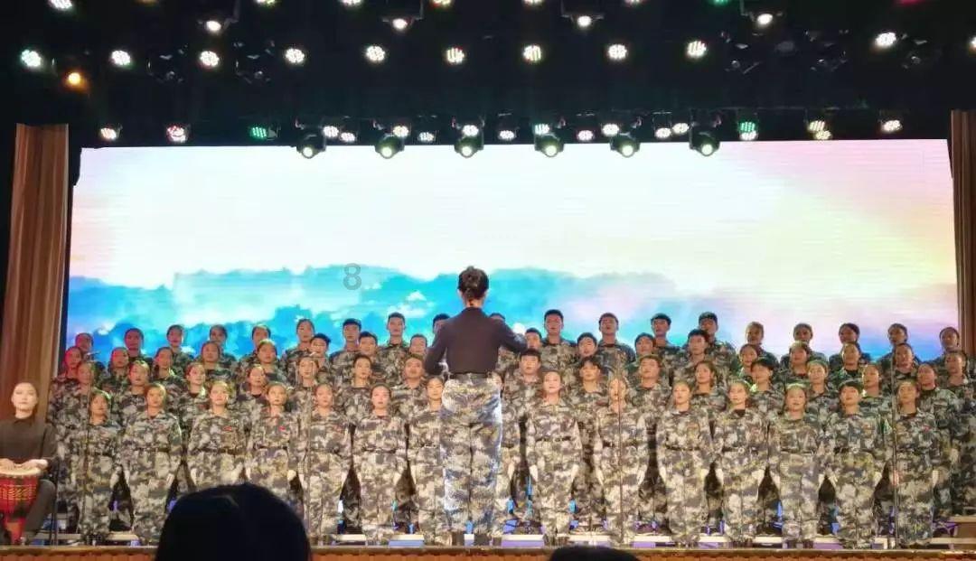3年纪的孩子上兴趣班会不会影响他的学业呢？该如何平衡？游戏画面